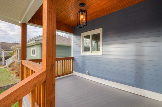 1129 Sharpe Ave, Nashville, TN 37206