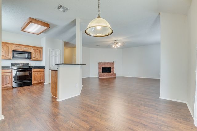 6529 Graceland Drive, Greenville, TX 75402