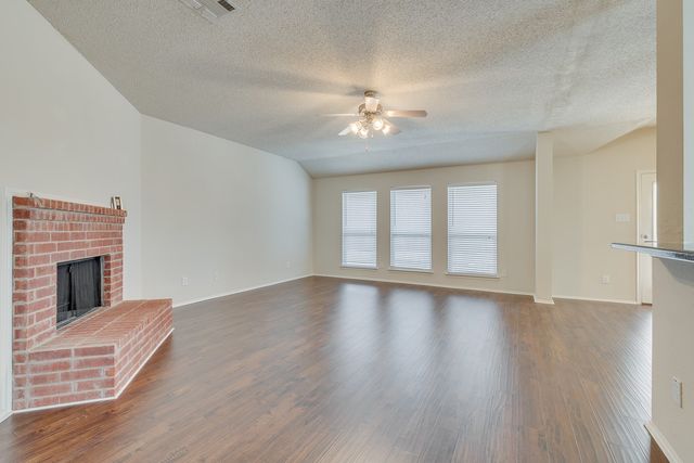 6529 Graceland Drive, Greenville, TX 75402