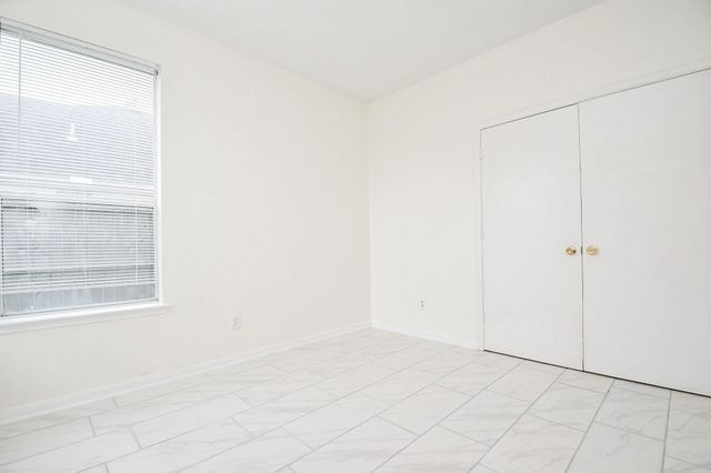 9641 Weldridge Drive, Sugar Land, TX 77498