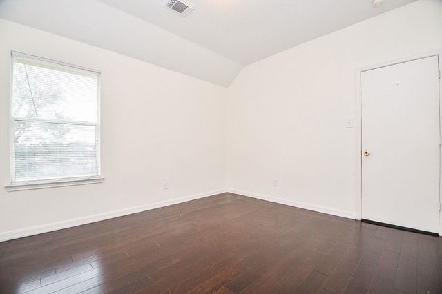 9641 Weldridge Drive, Sugar Land, TX 77498