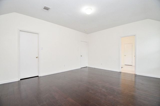 9641 Weldridge Drive, Sugar Land, TX 77498