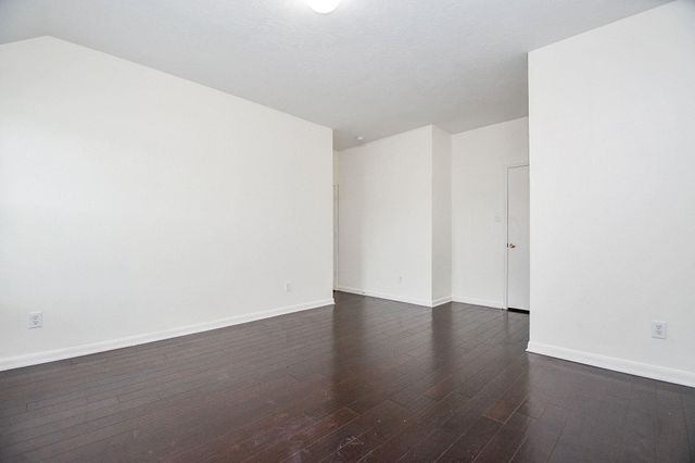 9641 Weldridge Drive, Sugar Land, TX 77498