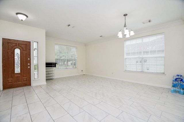 9641 Weldridge Drive, Sugar Land, TX 77498