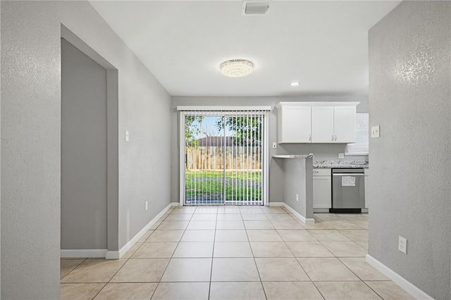 1733 Kern Dr, Corpus Christi, TX 78412