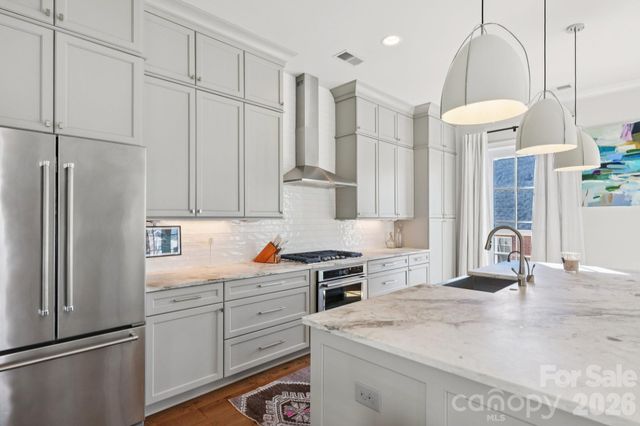 1708 Lombardy Circle A, Charlotte, NC 28203