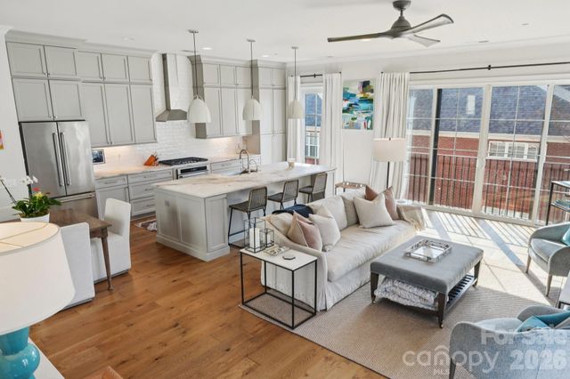 1708 Lombardy Circle A, Charlotte, NC 28203