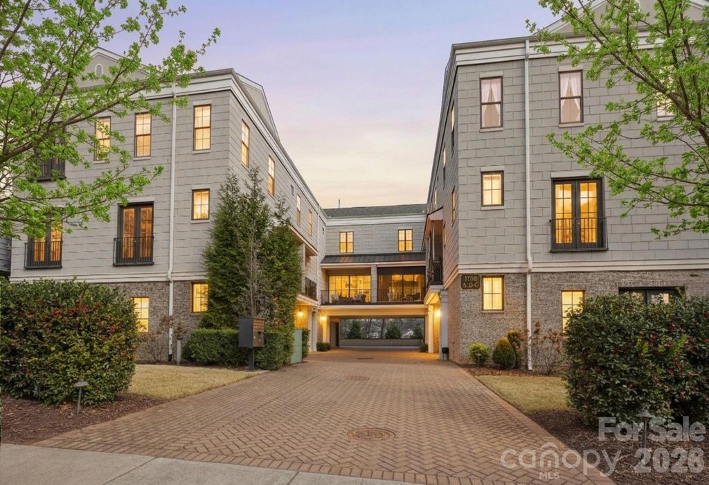 1708 Lombardy Circle A, Charlotte, NC 28203