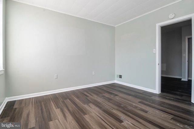 530 N CURLEY ST, Baltimore, MD 21205