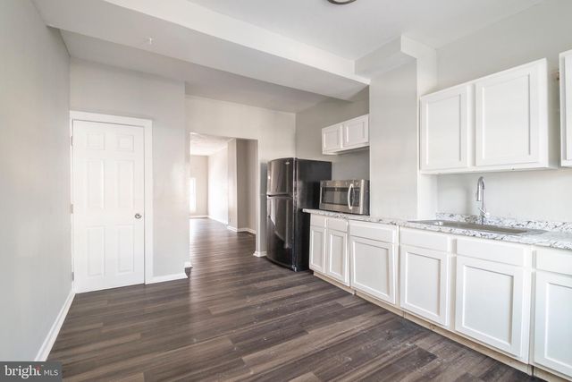 530 N CURLEY ST, Baltimore, MD 21205