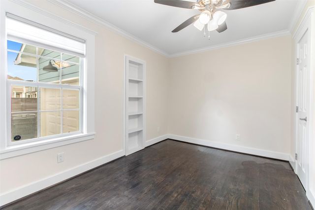 814 E 23rd Street, Houston, TX 77009