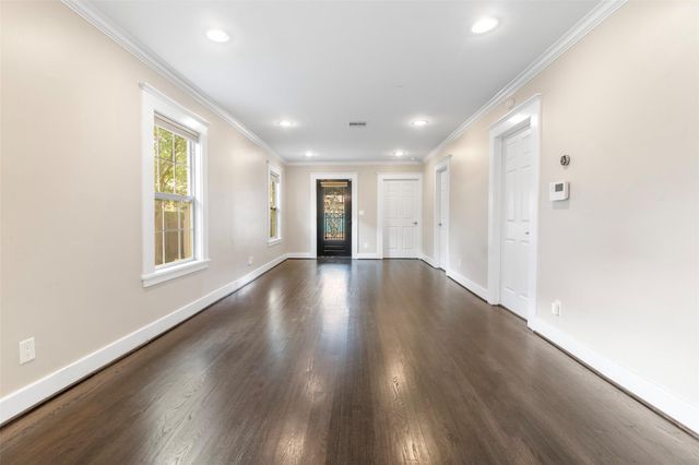 814 E 23rd Street, Houston, TX 77009