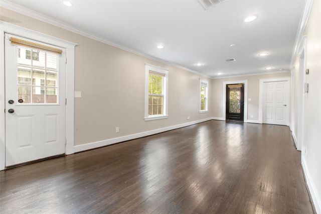 814 E 23rd Street, Houston, TX 77009