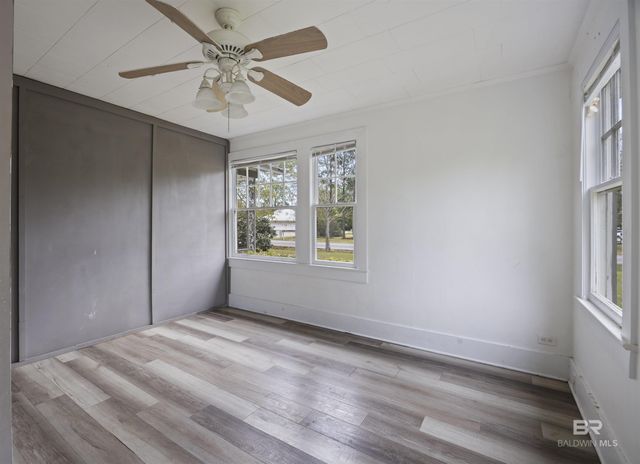 112 S Juniper Street, Foley, AL 36535