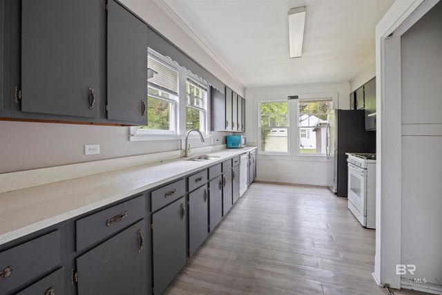 112 S Juniper Street, Foley, AL 36535