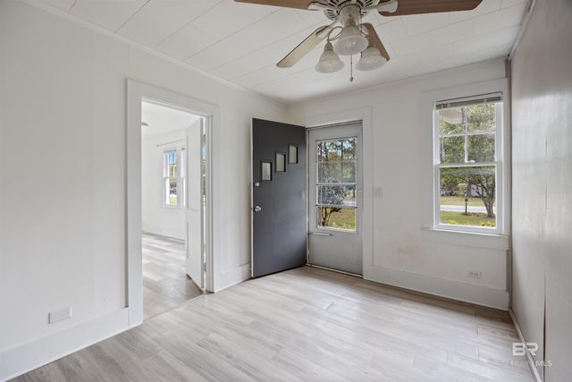 112 S Juniper Street, Foley, AL 36535