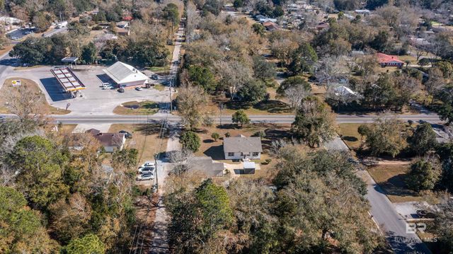 112 S Juniper Street, Foley, AL 36535