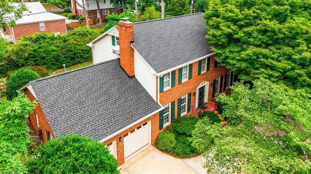 707 Sussex Court, Greensboro, NC 27410