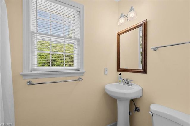 707 Sussex Court, Greensboro, NC 27410