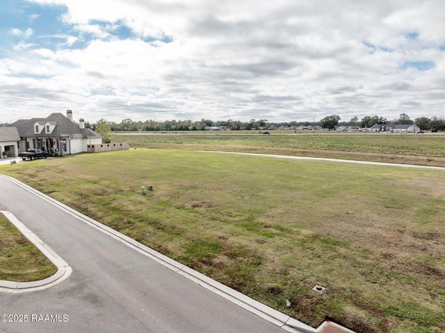 116 Breakers Way, Scott, LA 70583