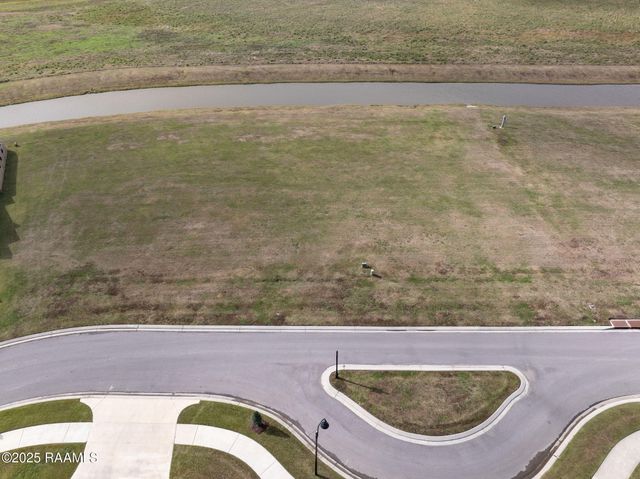 116 Breakers Way, Scott, LA 70583