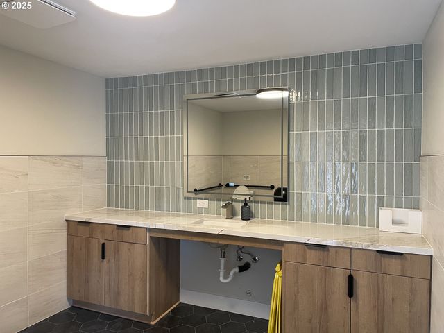 100 Sw 195TH Ave 31, Beaverton, OR 97006