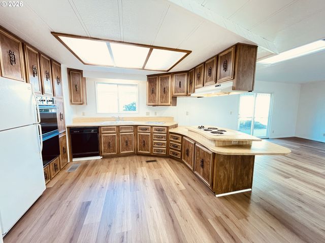 100 Sw 195TH Ave 31, Beaverton, OR 97006