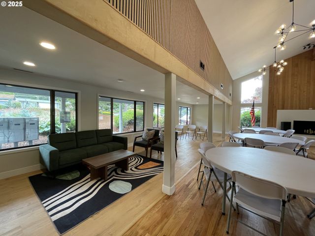 100 Sw 195TH Ave 31, Beaverton, OR 97006