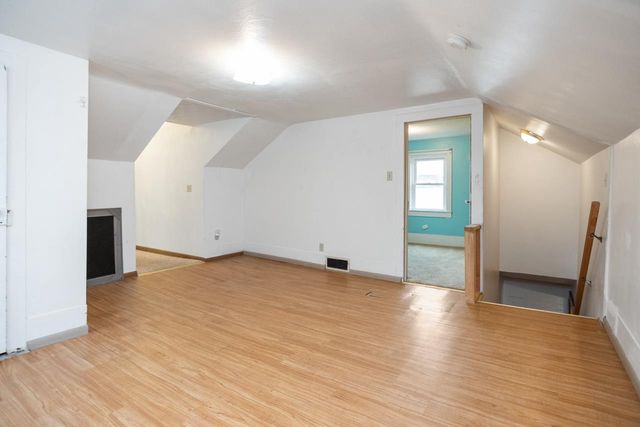 124 S CUSTER STREET, Brillion, WI 54110