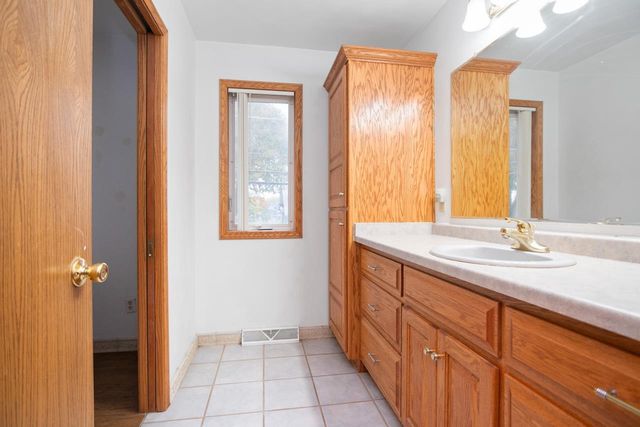 124 S CUSTER STREET, Brillion, WI 54110