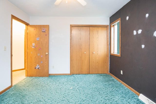 124 S CUSTER STREET, Brillion, WI 54110