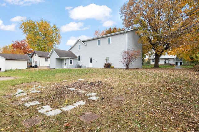 124 S CUSTER STREET, Brillion, WI 54110