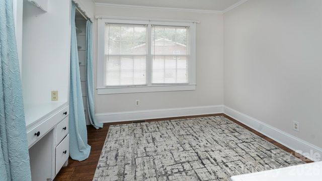 3308 16th Street NE, Hickory, NC 28601