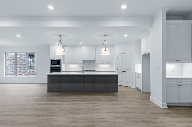 190 Fletcher Ridge Drive, Little Rock, AR 72223