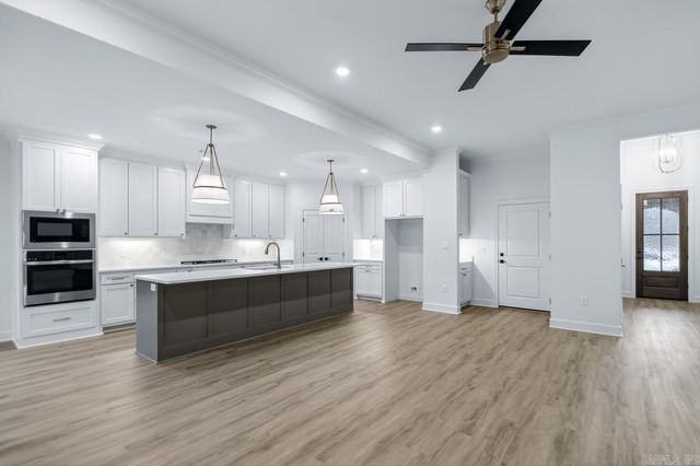 190 Fletcher Ridge Drive, Little Rock, AR 72223