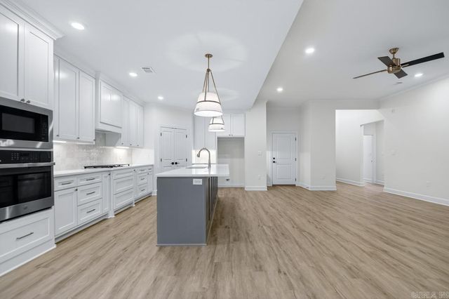 190 Fletcher Ridge Drive, Little Rock, AR 72223