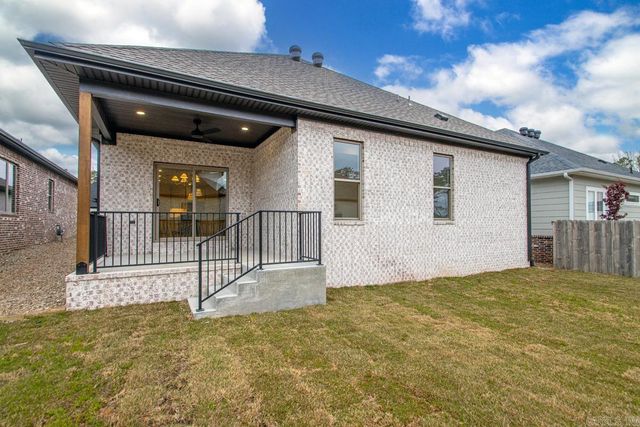 190 Fletcher Ridge Drive, Little Rock, AR 72223