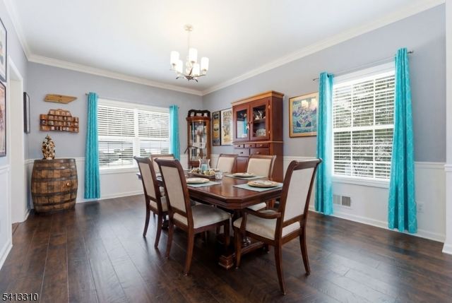 9 Poplar Ct, Allamuchy Twp., NJ 07840