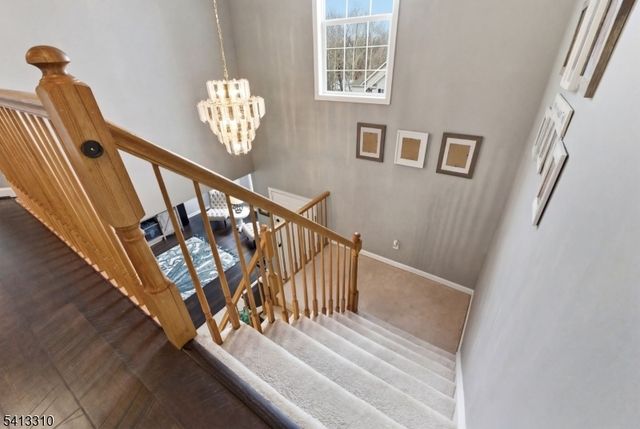 9 Poplar Ct, Allamuchy Twp., NJ 07840