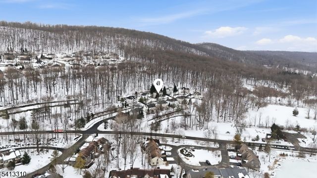 9 Poplar Ct, Allamuchy Twp., NJ 07840