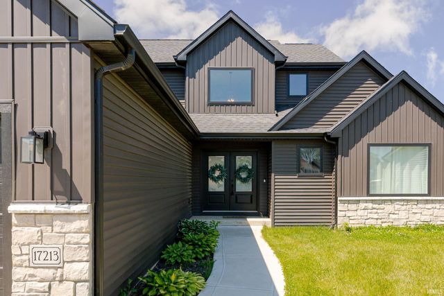 17213 Sonic Court, Huntertown, IN 46748