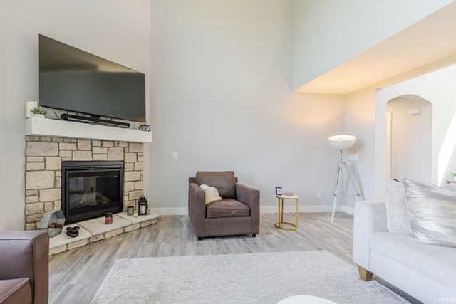 17213 Sonic Court, Huntertown, IN 46748