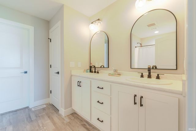17213 Sonic Court, Huntertown, IN 46748