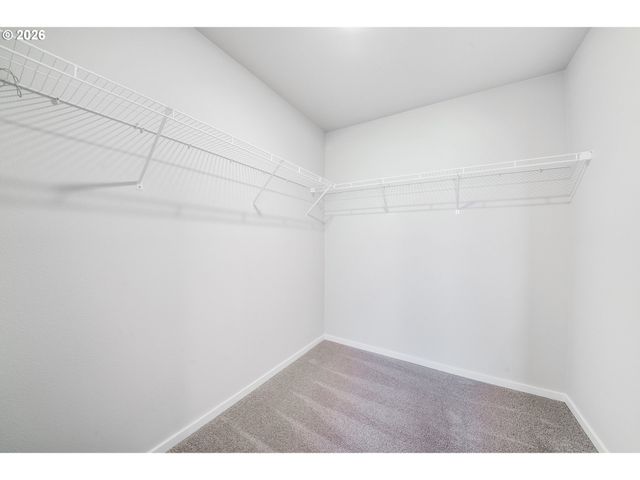 2982 T St, Springfield, OR 97477