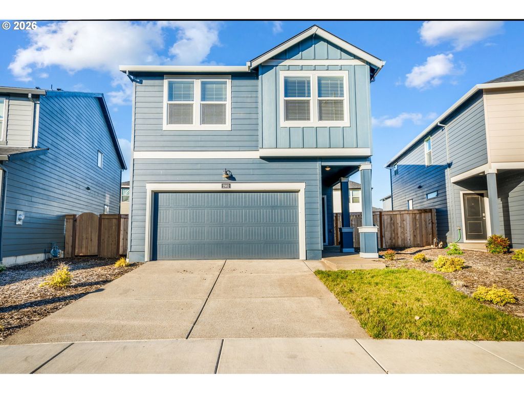 2982 T St, Springfield, OR 97477
