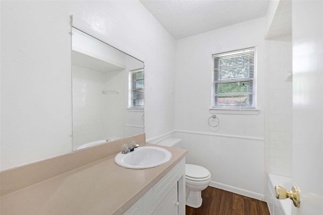 2717 Wesleyan Drive, Irving, TX 75062