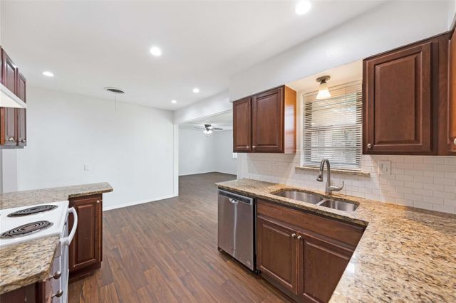 2717 Wesleyan Drive, Irving, TX 75062