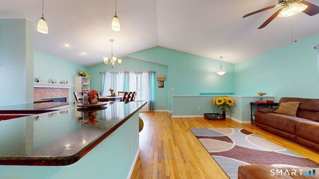 24 Matthews Street, Milford, CT 06460