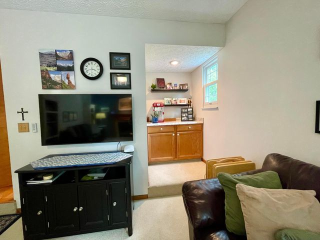 7700 Schoolway Court, Dublin, OH 43016