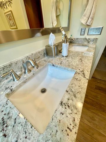 7700 Schoolway Court, Dublin, OH 43016